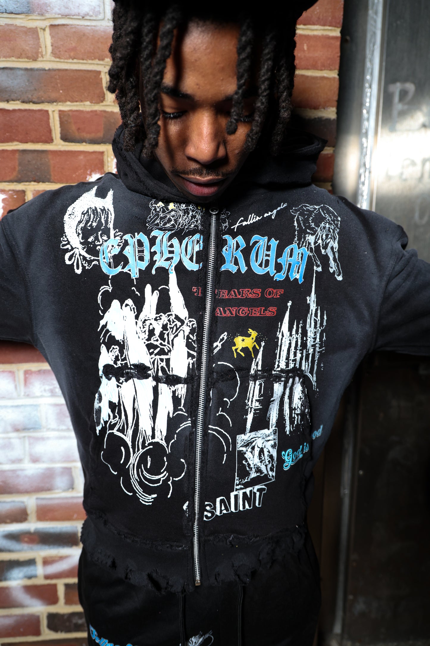 Find Heaven In ES Zip up