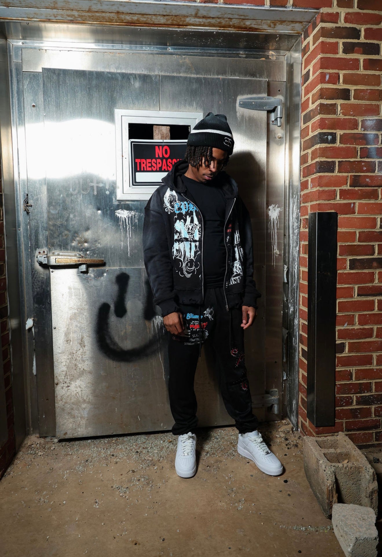 Find Heaven In ES Zip up